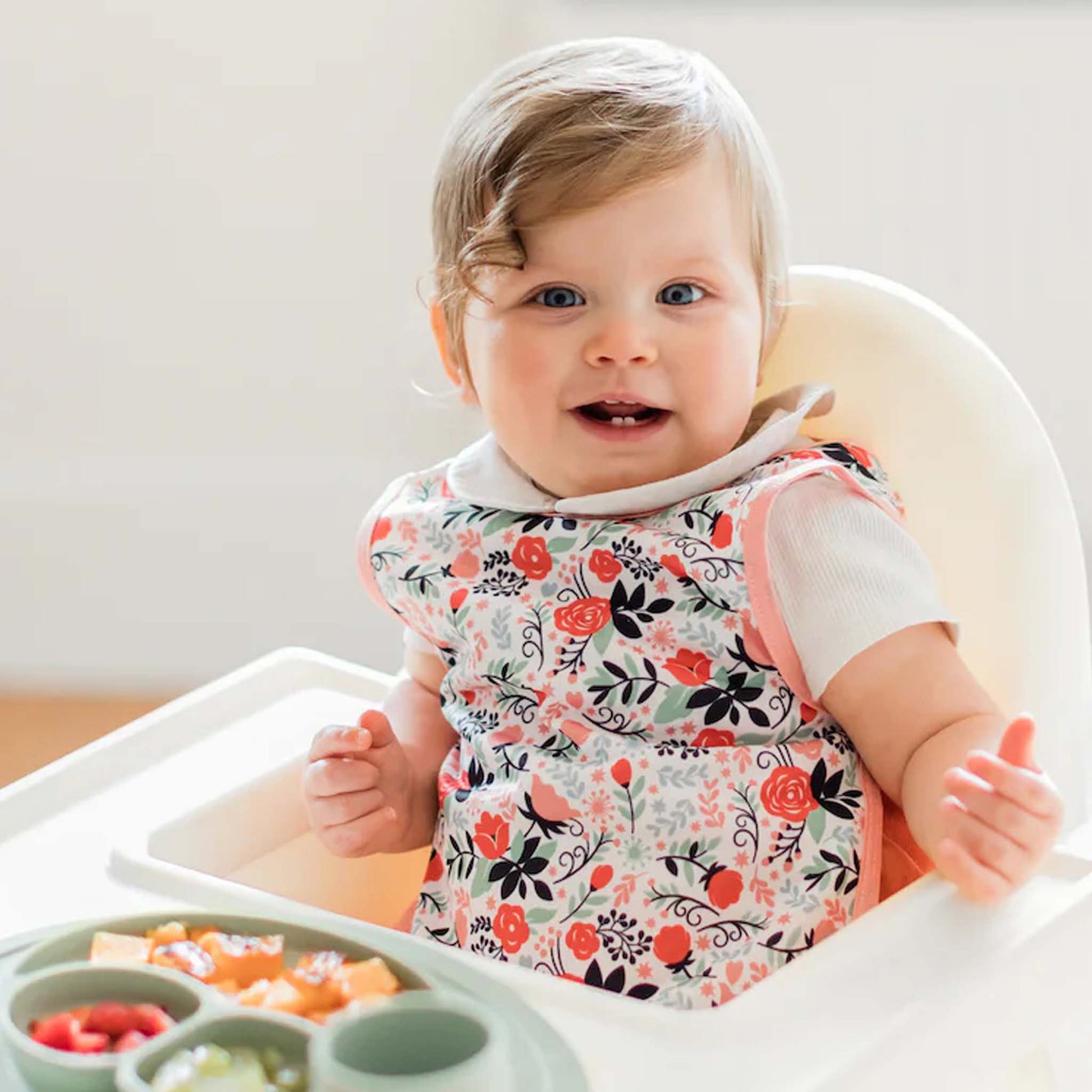BapronBaby Toddler Bib | Full-Coverage for Baby-Led Weaning | Canada Bibs Hip Mommies