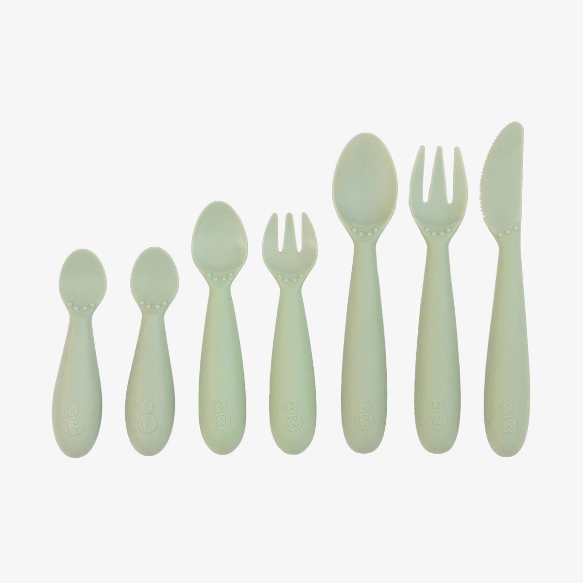 ezpz Developmental Utensil Set