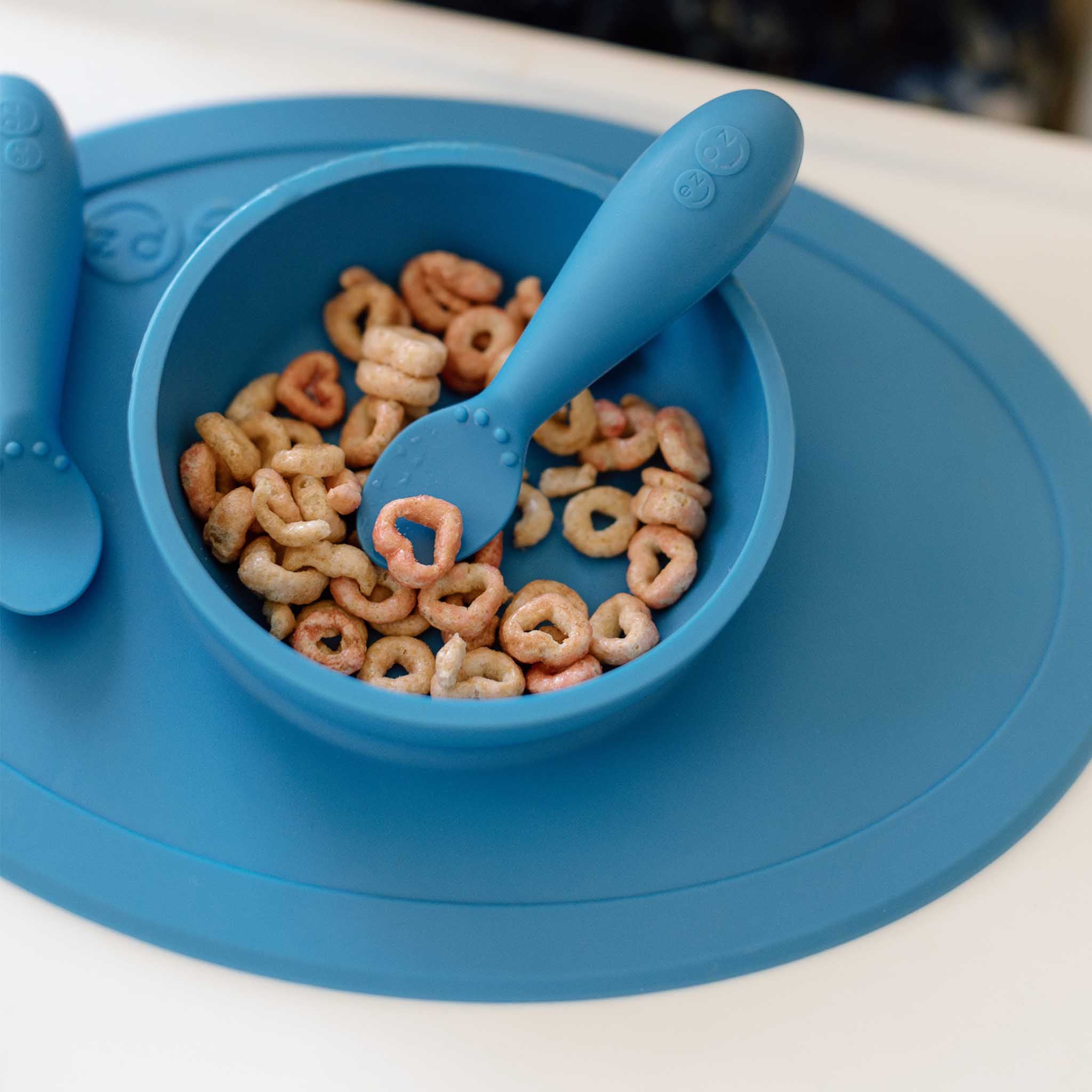 ezpz Tiny Spoons | For Self-Feeding & Baby-Led Weaning | Canada