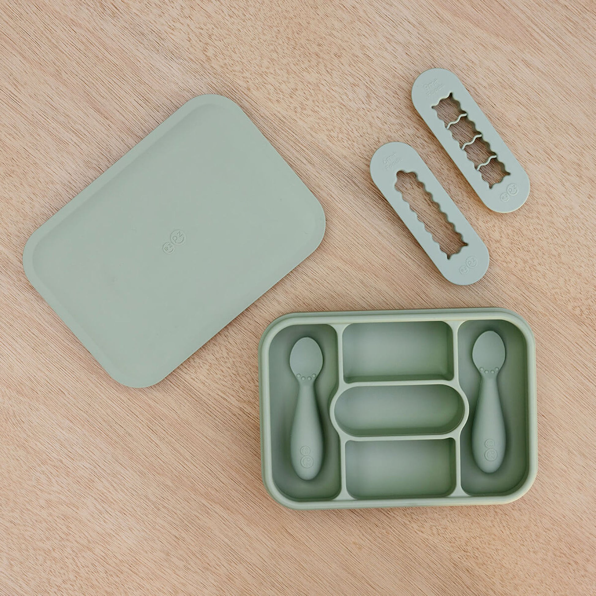 ezpz Baby-Led Weaning Travel Box | Feeding & Storage for Babies Feeding Hip Mommies