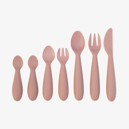 ezpz Developmental Utensil Set in Blush Hip Mommies